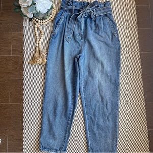 H&M Paper Bag High Waist Tie Up Waist Belted Relaxed Fit Women’s Jeans Size 6P